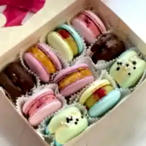 Сладкий Box макаронс (10 шт.)