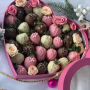 Коробка Клубники в Шоколаде